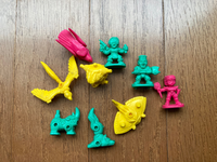 これは何のキャラクターでしょうか 赤 黄 緑の色で2 3cm Yahoo 知恵袋