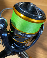 釣りについてです 今日 初めてレブロスlt2500sｰhにpeラインを Yahoo 知恵袋