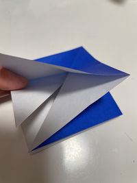 折り紙の折り方について質問です 写真のような折り鶴と同じ工程で折り鶴以 Yahoo 知恵袋