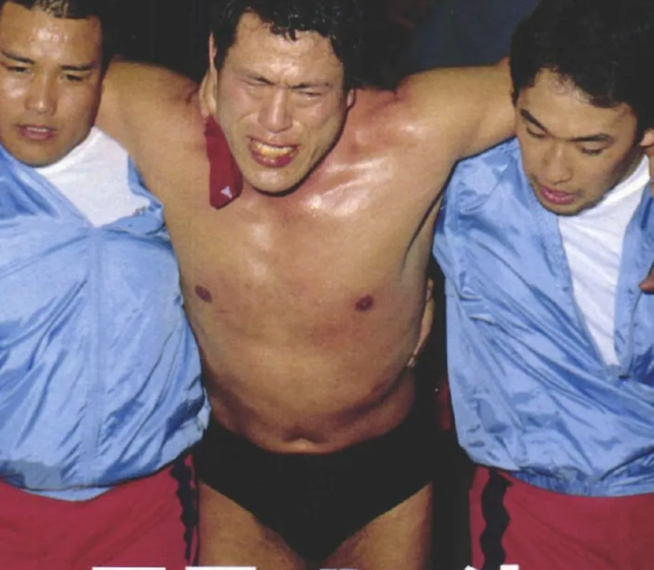 1989年2月22日、新日本プロレス両国大会でアントニオ猪木が長州力と