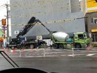 コンクリートミキサー車 10t の油圧モーターが故障して4立米の生コンが Yahoo 知恵袋