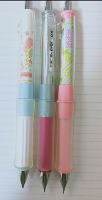 学校に持っていくペン どのシャーペンがいいと思いますか 高校 Yahoo 知恵袋