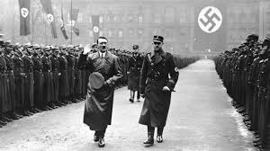ナチスドイツにはシナゴーグの洗礼記録を調べて「コイツはユダヤ人」と 判定する機関、組織があったのですか？ □ ＜私の疑問点＞ ドイツには戸籍がないので先祖をたどるのは難しいのではないですか？ カトリックに改宗したユダヤ人も祖父母の代まで調べられたのですか？ □ □ ＜こんな記述がありました＞ 1933年に政権を掌握すると、早速ナチス は公務員再建法を作って、 「非アーリア人」を公務員から追放します。 □ 内務大臣は「ユダヤ人とは宗教ではなく、血統・人種・血が決定的要素 であり、ユダヤ教徒でなくともユダヤ人性を追及しうる」として両親・ 祖父母のうち誰か一人でもユダヤ教徒なら、その当人がユダヤ教を信じ ていなくてもユダヤ人となるとしました。 □ 親世代、祖父母世代がユダヤ教徒かどうかというのは、シナゴークに通 っていたかどうか、あるいはキリスト教の教会で洗礼を受けていたかど うかを調べればわかります（洗礼記録が残っています）。 □ この「非アーリア条項」は1935年の帝国市民法（ニュールンベルグ法） で改訂され、4人の祖父母のうち3人以上がユダヤ教共同体（シナゴーク） に所属している場合は「完全ユダヤ人」。 □ 4人の祖父母のうち2人がユダヤ教共同体に所属している場合は、ニュル ンベルク法公布日時点で本人がユダヤ教共同体に所属していれば「完全 ユダヤ人」。その時点でユダヤ人と結婚している者も「完全ユダヤ人」。 ニュルンベルク法公布日以降にのドイツ人とユダヤ人の婚姻で生まれた 者も「完全ユダヤ人」。ドイツ人とユダヤ人の婚外交渉によって生まれ た者も「完全ユダヤ人」 □ 上記のいずれにも該当しない者は、「第1級混血」（ドイツ人） □ 4人の祖父母のうち1人がユダヤ教共同体に所属している者は、 「第2級混血」（ドイツ人）とされました。 ■質問に関係のない回答はご遠慮ください。