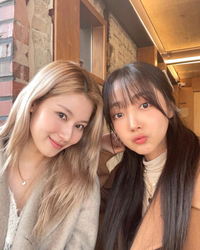 Twiceサナは万人受けする顔ですか Yahoo 知恵袋