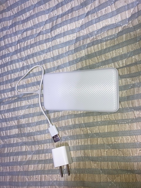 至急質問致します ただ今 写真のモバイルバッテリーを購入しま Yahoo 知恵袋