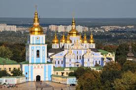 キリスト教徒に質問です ウクライナでの戦争は・・ ウクライナ正教対ロシア正教の、宗教戦争なのですか？ すると、 ロシア軍は、十字軍として派兵しているの？？