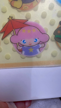 アンパンマンの下敷きに画像のキャラクターが載っているのですが名前がわか Yahoo 知恵袋