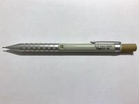このスマッシュの限定色の名前とか分かりますか？調べても全然出 