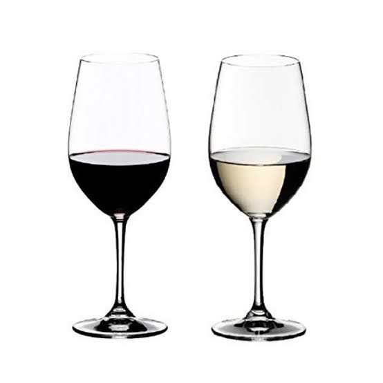 赤ワインと白ワインならどっちが好きですか？