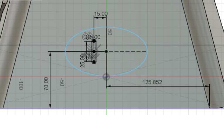 3DCAD Fusion360について学習中です。 スケッチで、添付図のように楕円を描いた後に、楕円の中心から15mm離してスロットを作りました。 スロットを描いたときは楕円の中心からもっと離れ...