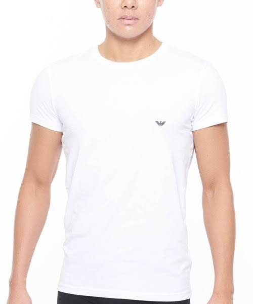 エンポリオアルマーニのこれTシャツと思ってたら肌着だったらしいですがこれ一枚をtシャツとして着て外出れますか？ 乳首浮き出ませんか？
