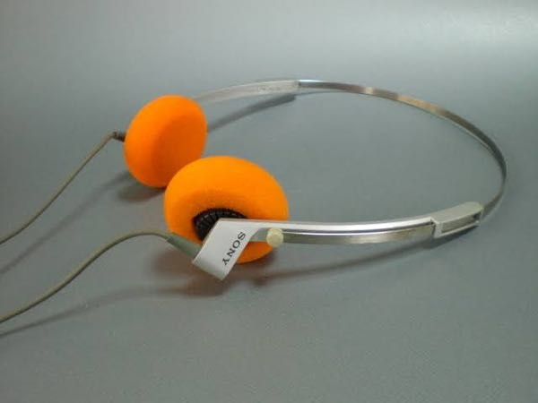 SONYのMDR-4L1Sに似た形のヘッドホンを教えてください。 -  - Yahoo