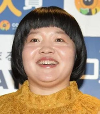 おかずクラブのオカリナさん 可愛いと思うのは私だけでしょうか 友達や家 Yahoo 知恵袋