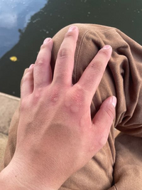 ブラックバスを釣って 喉にかかった針を外した時にブラックバス Yahoo 知恵袋