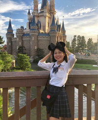 21歳で制服ディズニーは流石にやばいですかね Yahoo 知恵袋