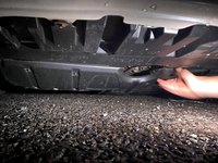車のパーツ破損についてです思いっきり縁石に乗り上げました それで 前 Yahoo 知恵袋