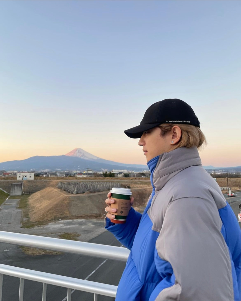 写真のレイクレのてっちゃんの付けてるピアスどこのものか分かる