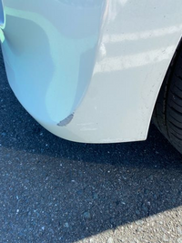 この車の傷って コンパウンドや白スプレーで目立たなくすること Yahoo 知恵袋