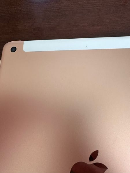 このiPadは第何世代ですか？ピンク色です - セルラーモデ - Yahoo