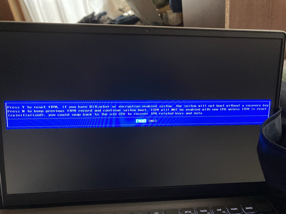 windows11の画面が割れて修理を依頼し、無事治ったので - Yahoo!知恵袋