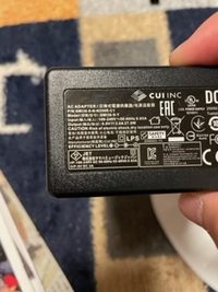 LINE6のpodgoというマルチエフェクターのアダプターについての質 LINE6のpodgoというマルチエフェクターのアダプターについての質