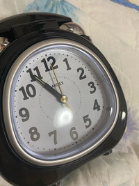 至急目覚まし時計のセットの仕方が分かりません5時30にセット