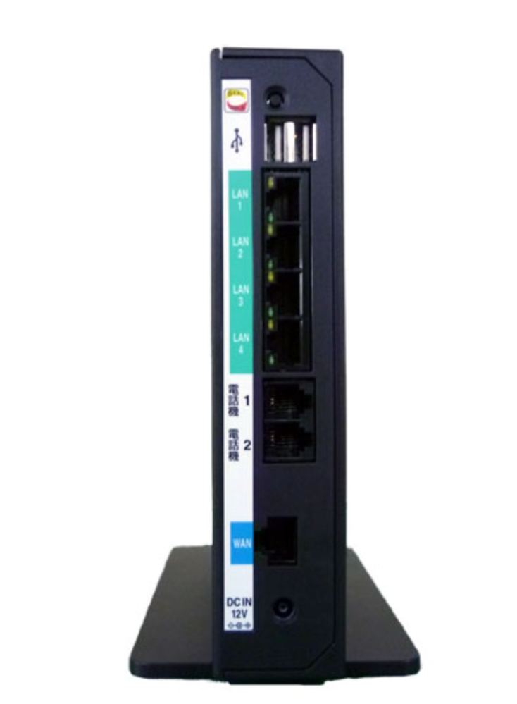 VH-100「4」E「s」という有線ルーターを使っています。ここからWi