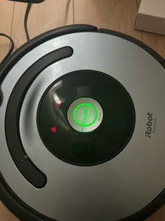 しばらく使っていなかったルンバを起動したところこのようなメッセージ 
