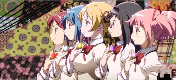 素朴な疑問です。 魔法使いまどか☆マギカの劇場版で、悪夢を退治するために、 魔法少女扮する戦隊もののような 「ピュエラ・マギ・ホーリー・クインテット」が出てきますが、 その名前はメンバーのうちのだれが考えたものなのでしょうか。 マミさんなんでしょうか。まどかなんでしょうか。それとも.... 想像でいいので、その根拠とともに教えてください。