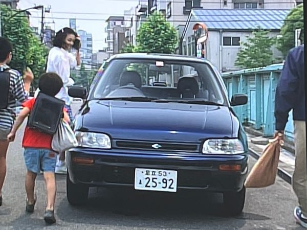 ドラマ 「お金がない」 で、みちこさんの乗っている車は何という車種でしょうか。わかる方いたら教えていただきたいです。 足立 53 ま 2592