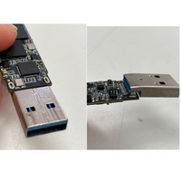 高い品質 このUSBポートなんですが、青いやつ折れてて両サイドのでかい所 ラッピング・包装