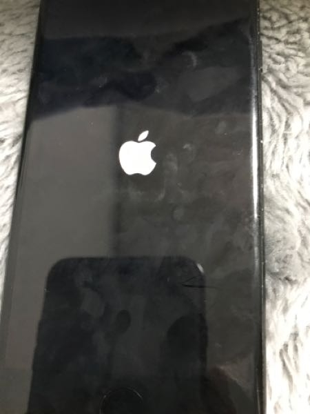 大至急。iPhone7バッテリー交換したんですがリンゴループが発生しま 
