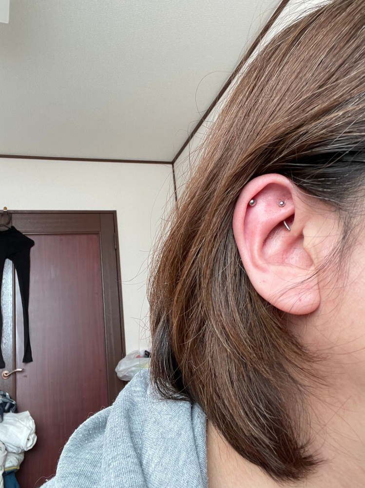 セルフでロック開けました！が、下のキャッチが付けられません