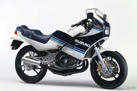 なぜＲＧ２５０ガンマて名車として扱いが低いのですか。
・・・・・・・・・・・・・・・・・・・・
ＲＧ２５０ガンマのちょっと前のＲＺ２５０て名車として扱いが高いですが。 ＲＧ２５０ガンマのちょっと後のＮＳＲ２５０Ｒて名車として扱いが高いですが。
よく分からないのですが。
ＲＧ２５０ガンマが出てなかったらＲＺ２５０ＲとかＭＶＸ２５０Ｆみたいな中途半端なバイクが２５０㏄クラスの主流のままだ...