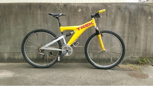 TREK イエローマウンテンバイク 自転車初心者です。TREKのY33というイエローのMTBに一目惚れし購