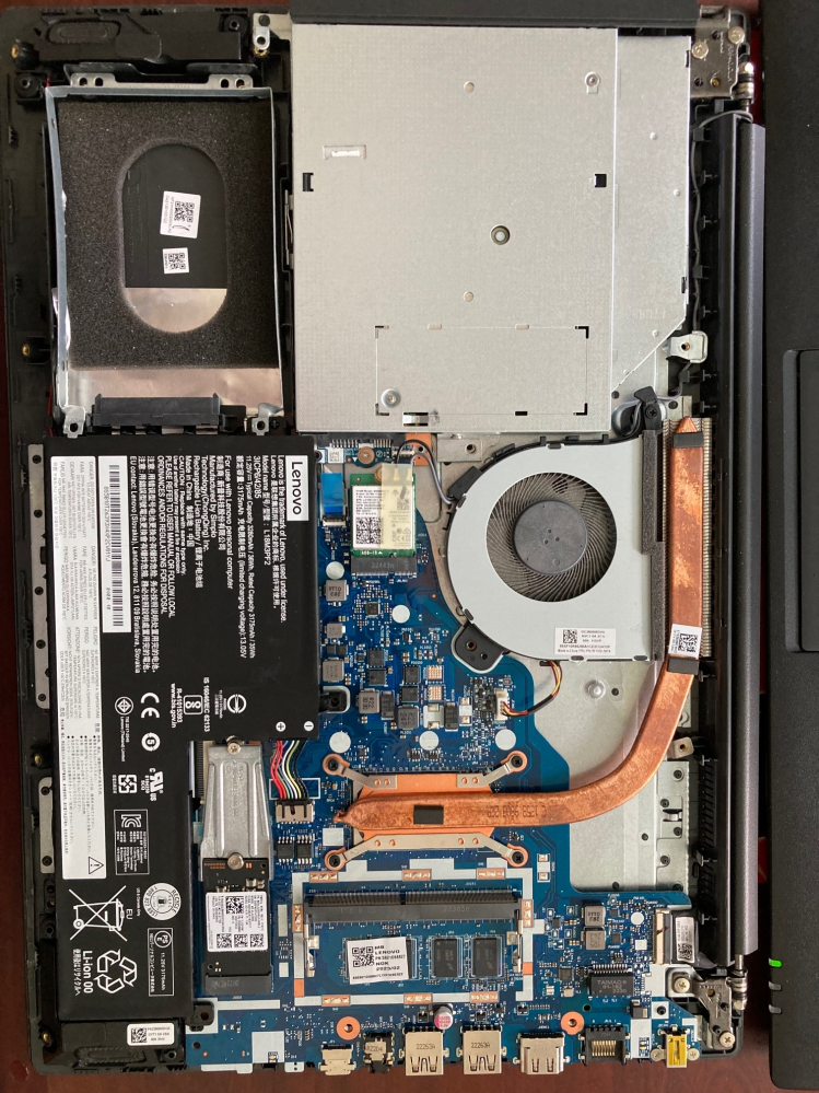 壊れたパソコンNECLavieをリサイクルに出すためにHDDを取り外そ