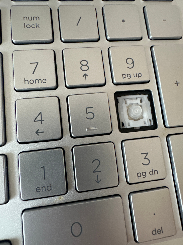 ノートパソコンキートップについて質問です。HPPavilionLapt