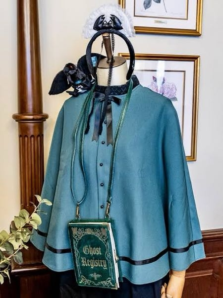 ディズニーハロウィンについて質問です！キャストさんの仮装は禁止され