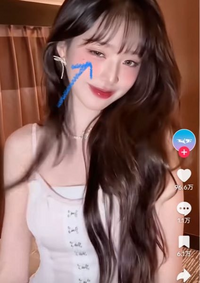 ウォニョン、片目腫れてますか？整形のダウンタイム、または疲労でしょうか？この写真だけじゃ分かりにくいと思うので動画見てみてください。ずっと片目だけ大きさ違って目開けづらそうなんです。 