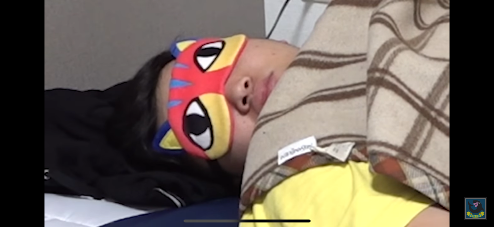 フィッシャーズさんの睡眠企画でンダホさんが 気になるアイマスクをつけていたので欲しいなと思い調べたのですがなかなか見つからないので教えてください