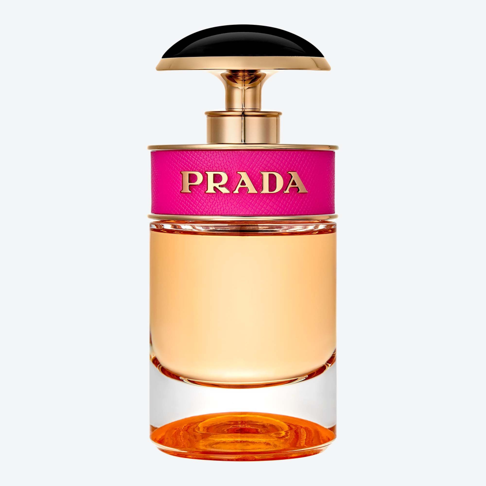 PRADA CANDYという香水を買おうと思っています。それで、何個かの質問があります。 1、どういう系統の香りでしょうか？2、男性ウケは良いと思いますか？ 3、人気のある香水ですか？ 4、どんな人に似合うと思いますか？ よろしくお願いします。