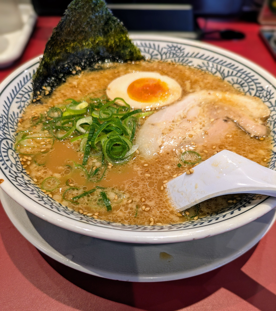 美味しそうですか？ 今日のお昼ご飯です。