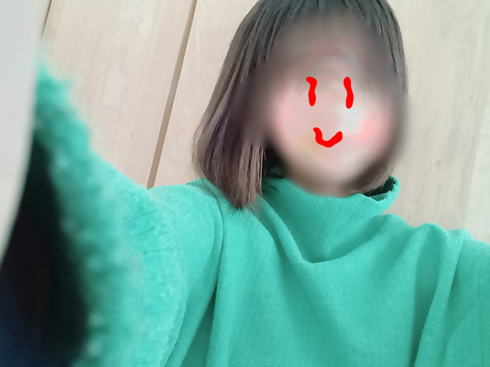 この服によこじまの線をつけたいです。 フェルトはなんか無理でした なにかいい案はありますか？