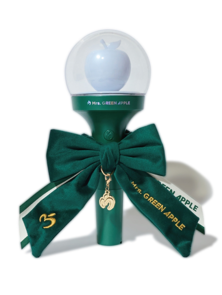 私はミセスのペンライトを買おうと思っているのですが、皆さんの