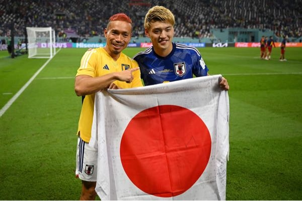 私はマラドーナを現役で見た世代ではないんですが、成績を見た