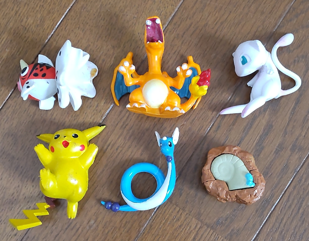 このポケモングッズはなんていう種類のグッズですか？モンコレでしょうか？