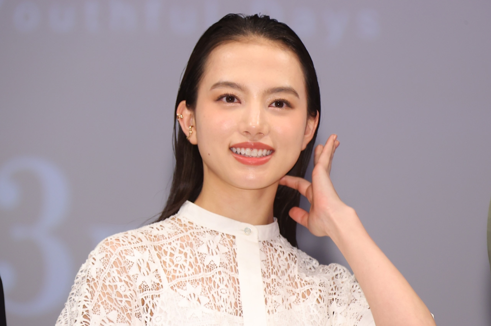 清原果耶について ➀目が小さいけど美人だと思いますか？ ➁覚えづらい顔をしていませんか？ ➂20代を代表する俳優の一人になりますか？