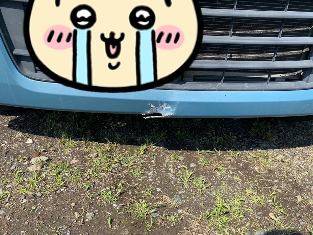 今朝車を擦ってしまいましたT_T この場合修理費はいくらくらいかかるのでしょうか？ 車種はスペーシアです。どうぞよろしくお願いいたします(T_T)