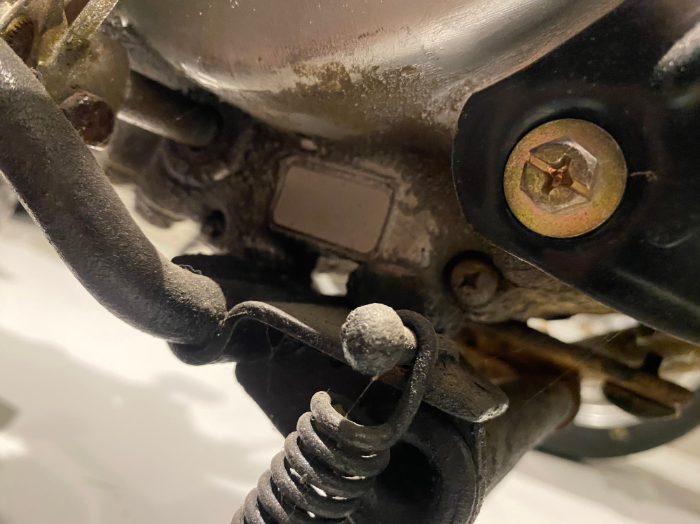 Dax st70 フレーム、エンジン国内です。 Dax#14] 名機といわれる、ダックス70(ST70)のエンジンヘッドを分解し