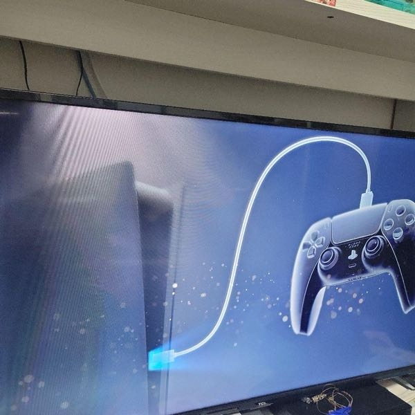PS5を初期化したのですが、この画面から動きません。初期化理